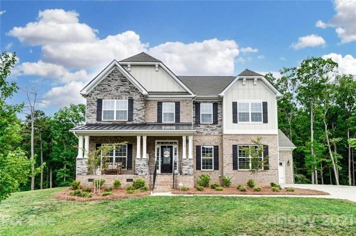 5138 Oak Grove Place