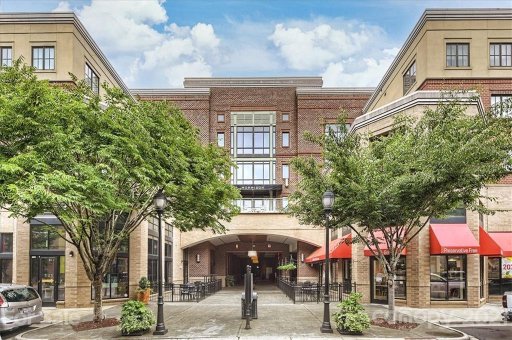 721 Governor Morrison Street 501