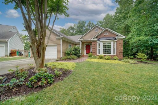 6600 Lyndonville Drive