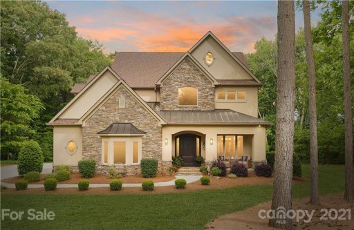 2372 W Nicole Lane