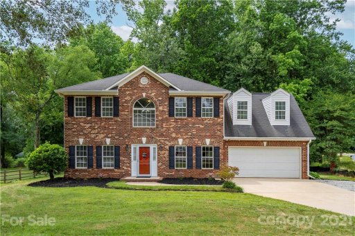 1301 Timberlane Terrace