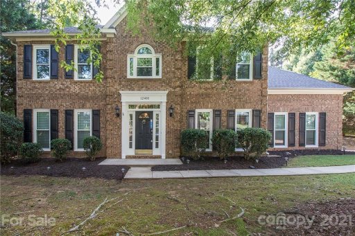 12400 Woodbend Drive