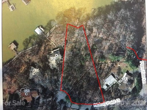 000 Hickory Point Court