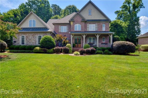 6538 Robin Hollow Drive