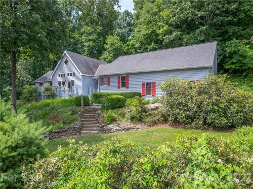 812 Summit Farm Lane