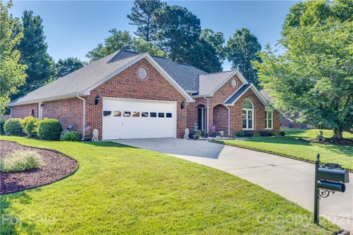 711 Monticello Drive