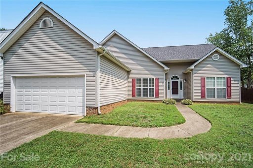 3883 Longwood Drive
