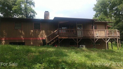 82 Crestfield Avenue