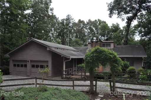 389 Laurel Heights Lane