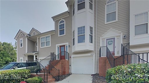 2850 Avalon Loop Road