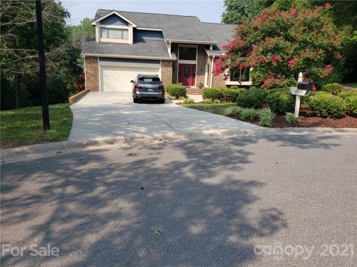 200 Manor Ridge Drive