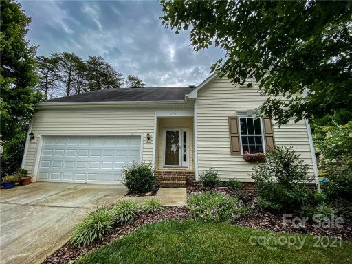 2016 Lindsay Court 73