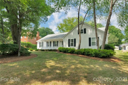 5640 Roundhouse Lane