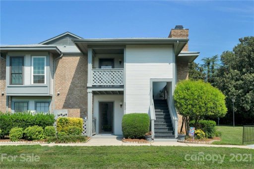 5808 Harris Grove Lane