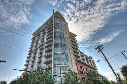 505 E 6th Street 1403