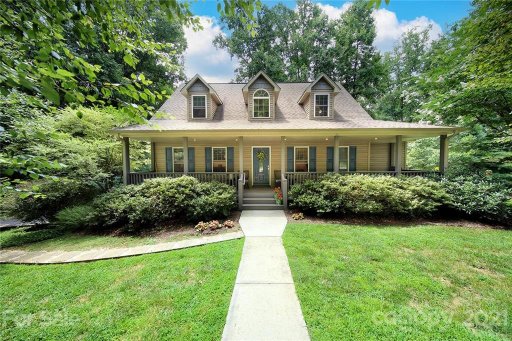 72 Oak Terrace