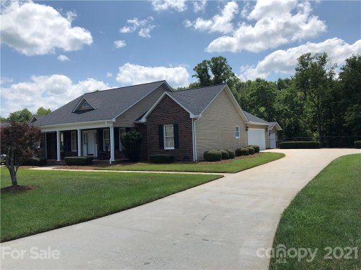 400 Willowbrook Drive