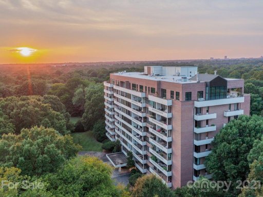 2633 Richardson Drive 8D