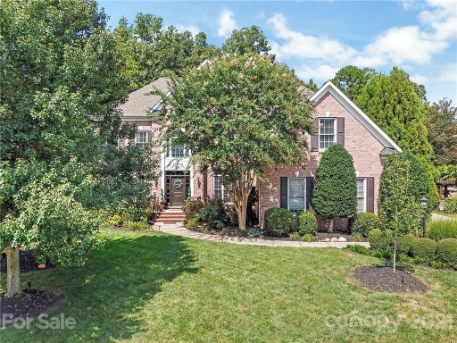 6804 Wesley Glen Drive