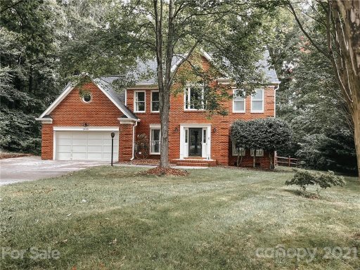 3600 Stoneglen Path