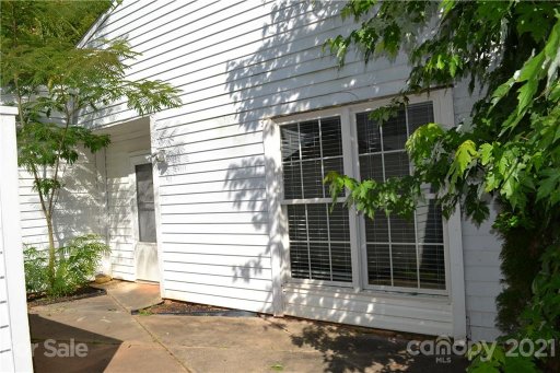 7151 Stonington Lane