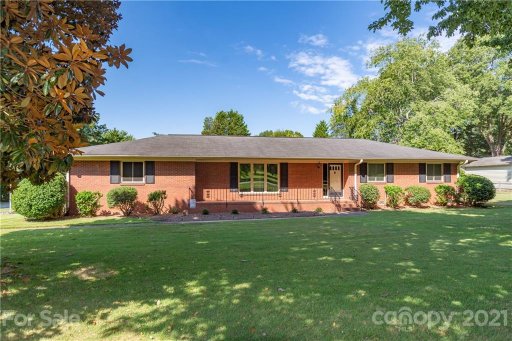 8717 Hood Road