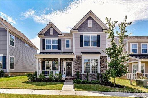 4032 Whittier Lane