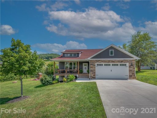 81 River Breeze Lane