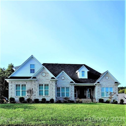 329 Wintergreen Court
