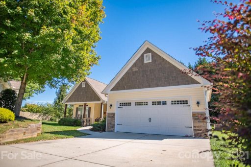 44 Eagle Creek Trail