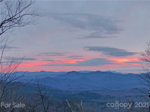 708 Pinnacle Parkway