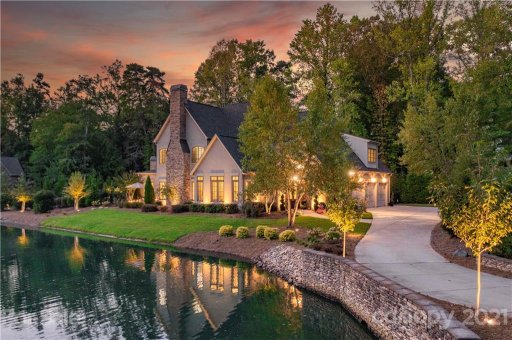 19607 Olde Spring Court