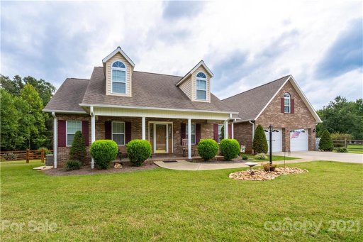 1482 Sweetbriar Lane