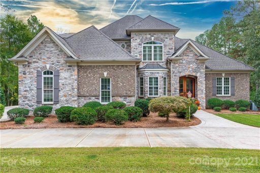 1429 Ridgewood Drive