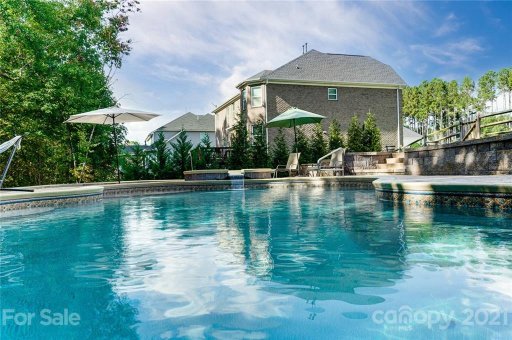 131 Shinnville Ridge Lane