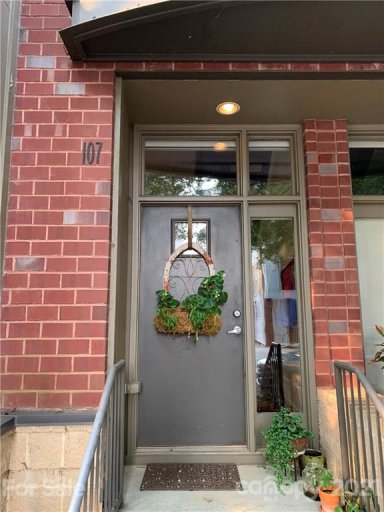 2125 Southend Drive 107