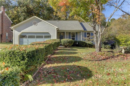 5926 Scots Bluff Drive