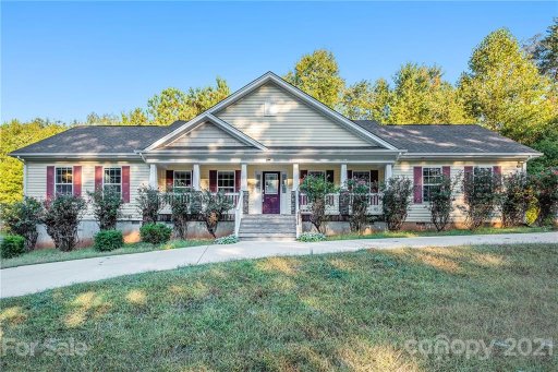 4473 Mountain Creek Road