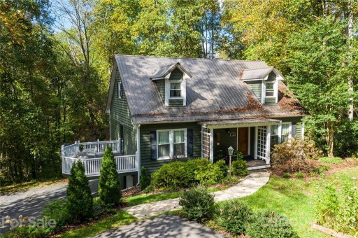 148 Sequoyah Hills Drive