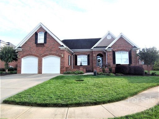 105 Plantation Court
