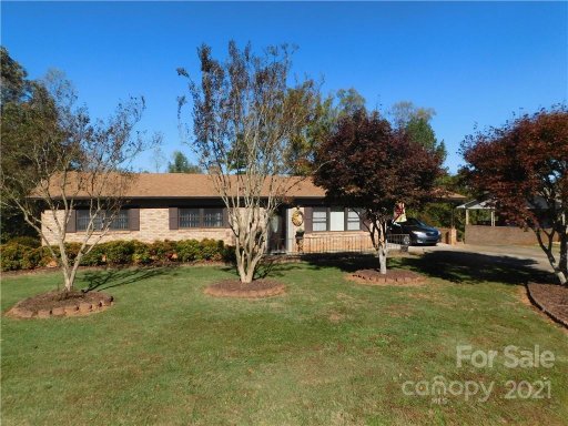 4619 Lakeview Acres Road