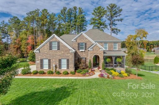 605 Copper Tree Lane