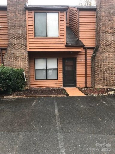 2328 Brookview Court