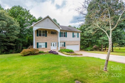 275 Meadowridge Drive