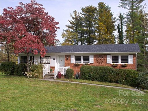 444 Primrose Lane