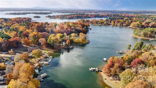 109 Harbor Pine Road