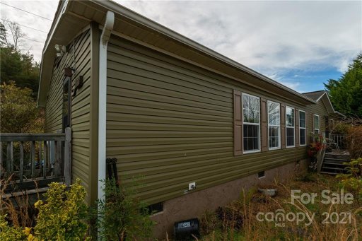 403 Golden Breeze Road