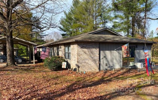 708 Farmington Circle