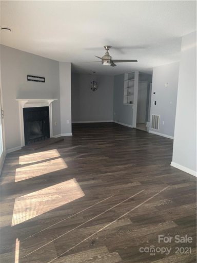 4806 Spring Lake Drive C