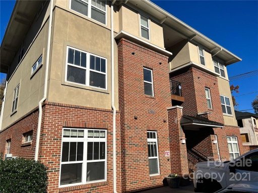 1306 Kenilworth Avenue